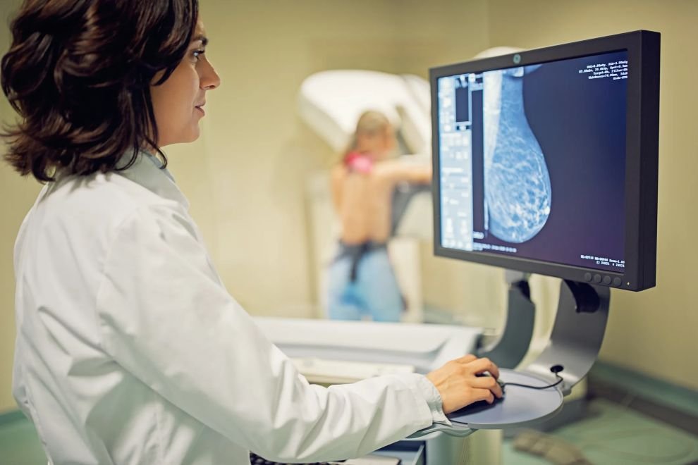 Virtual Human Twin Technology in Breast Cancer Screening