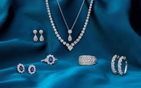 5 Reasons to Choose Custom Jewelry Over Mass-Produced Pieces