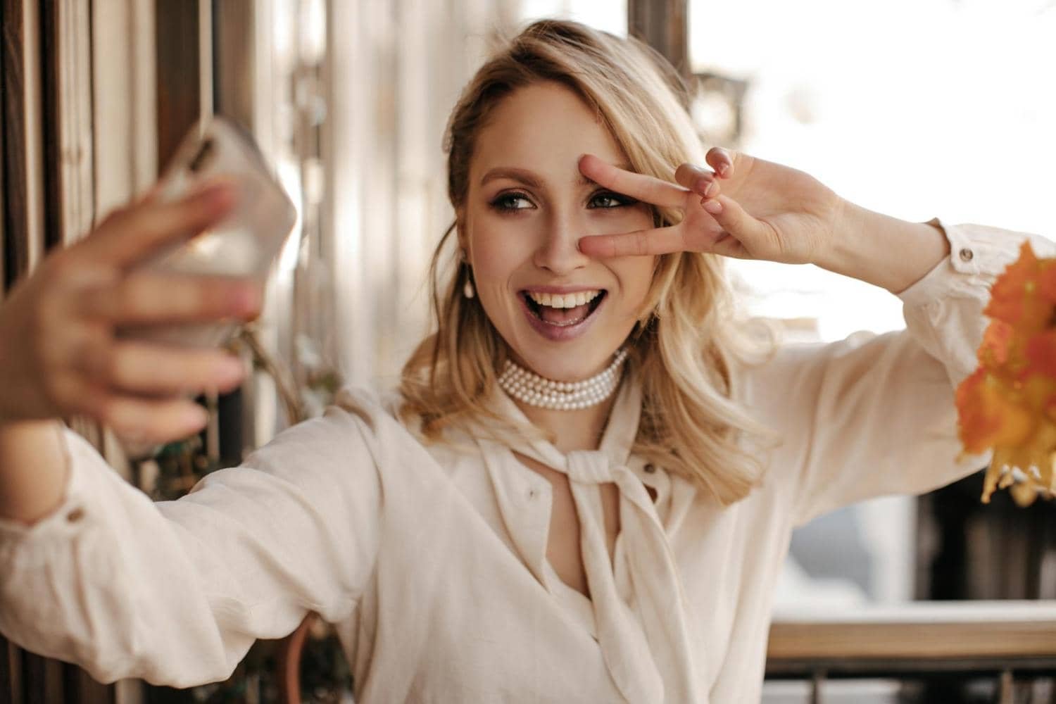 Pearl Earrings for Women: Elegant Styles for Everyday and Special Occasions